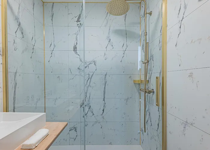 公寓 Elegant 2 Pieces - Acces Direct Vue Splendide *